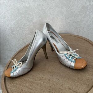 Italian Shoemakers Silver and Tan Heels